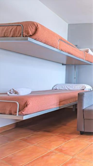 Little Rest Montblanc 6 Pax Personas Wifi Garaje Plaza Pradollano Apartment Monachil Bagian luar foto